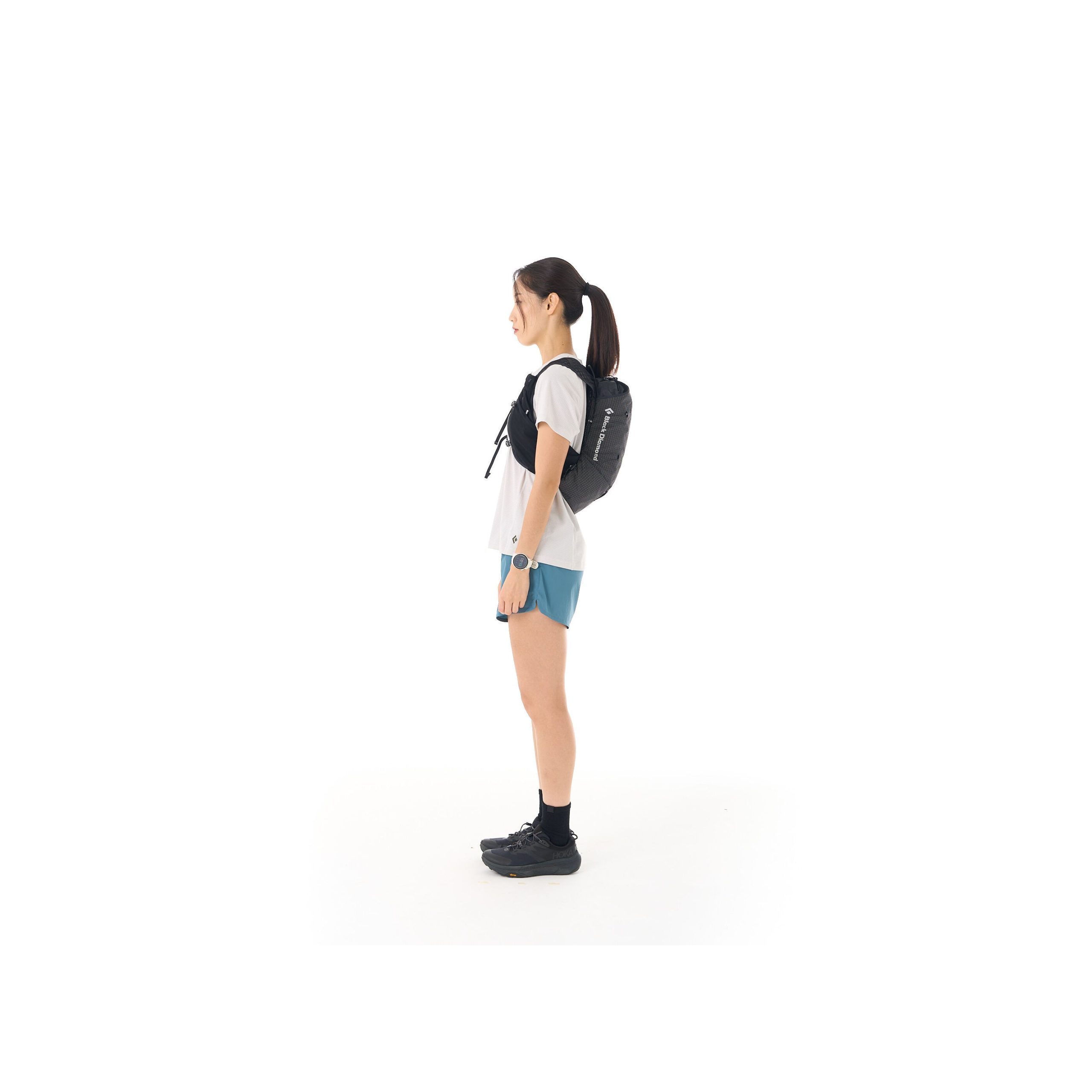 Women's Distance 8 Backpack - Image 18