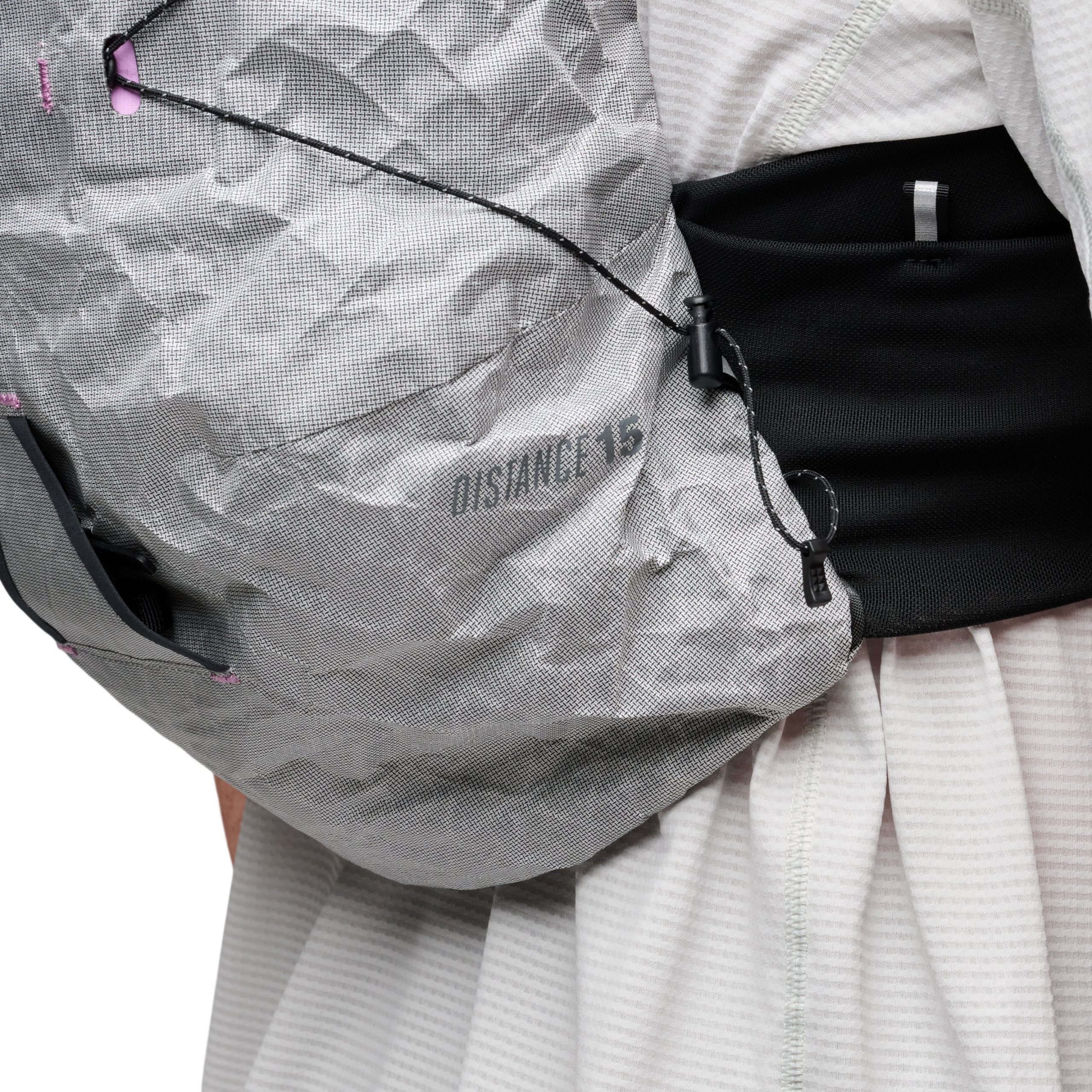 BD X norda Distance 15 Backpack - Image 9